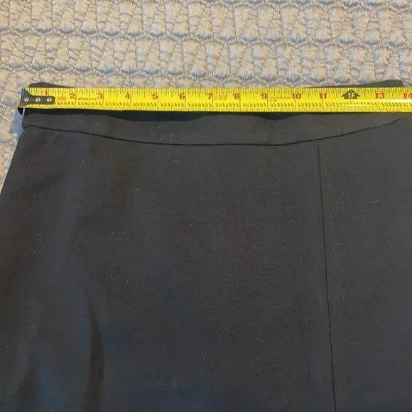 Trina Turk Black Skirt Size 8 - Picture 5 of 12